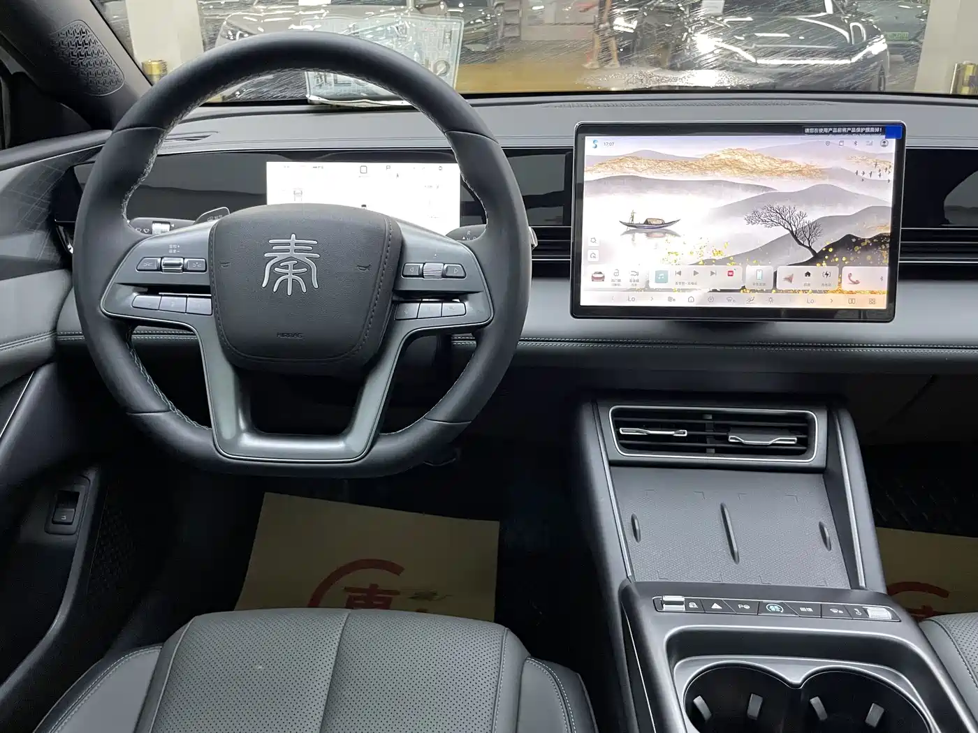 BYD Qin L 2025 EV 545KM Superior фото 7