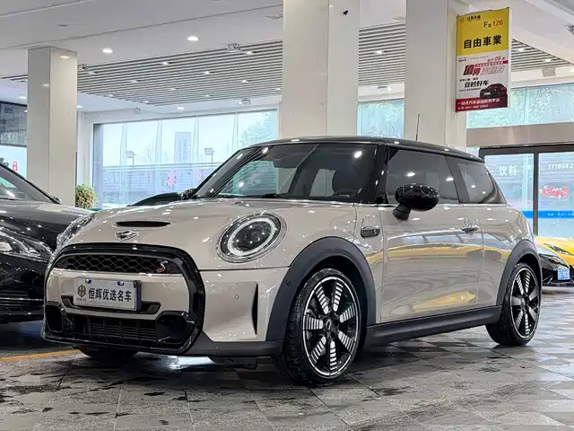 MINI MINI 2022 2.0T COOPER S Artist