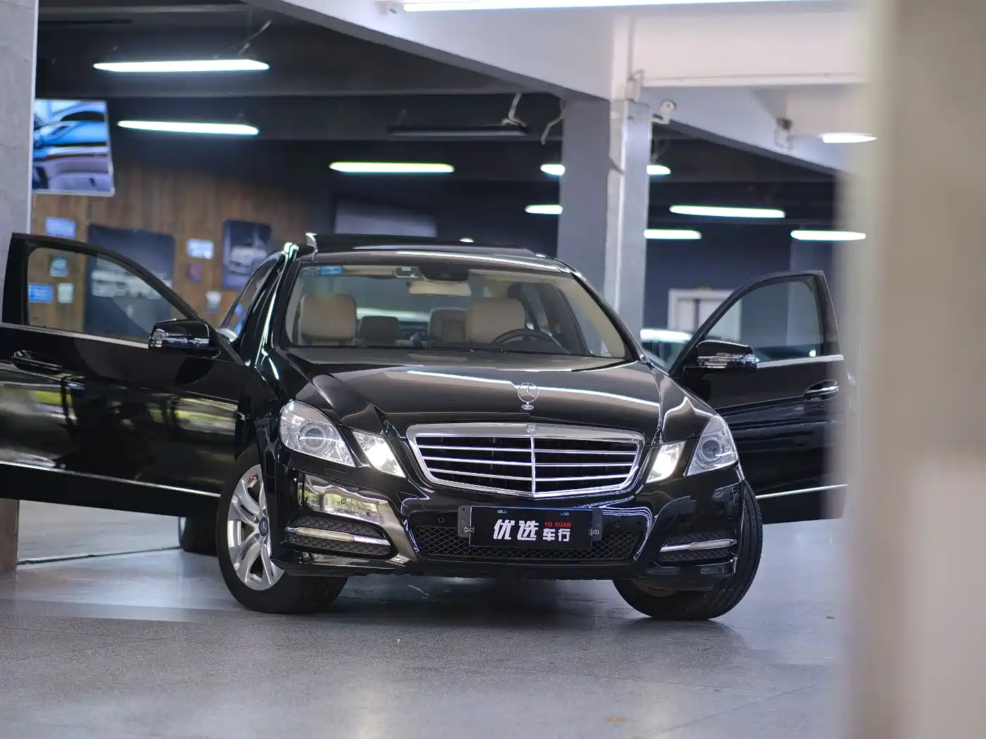 Mercedes-Benz E-Class 2011 E 300 L Fashion Premium фото 9