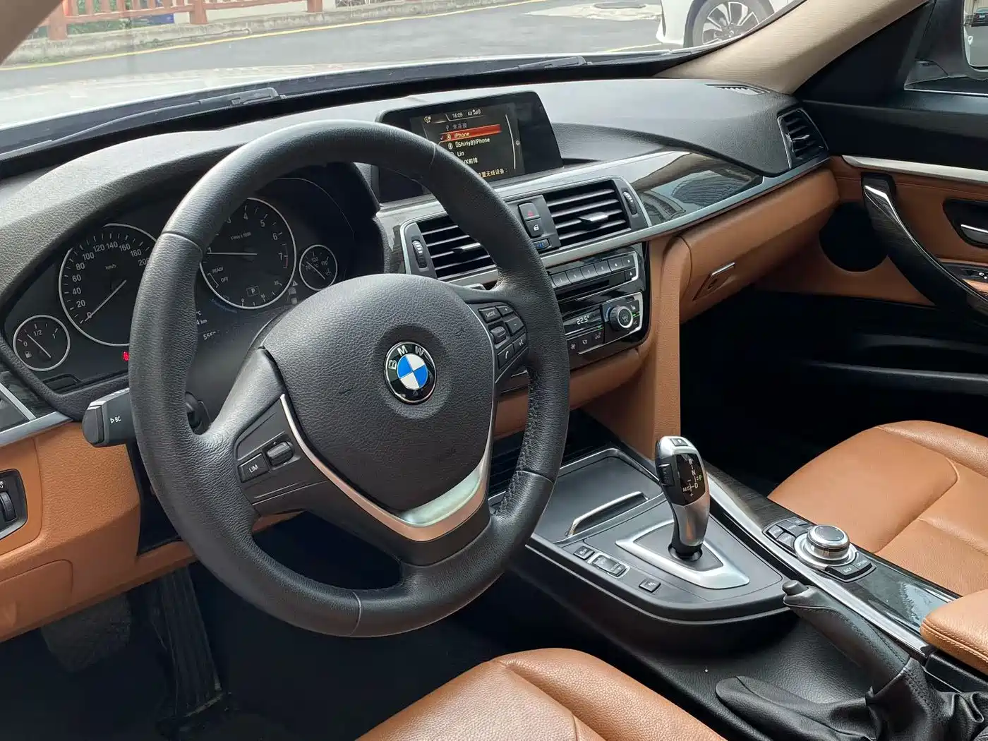 BMW 3 Series GT 2017 320i Luxury Design Package фото 6