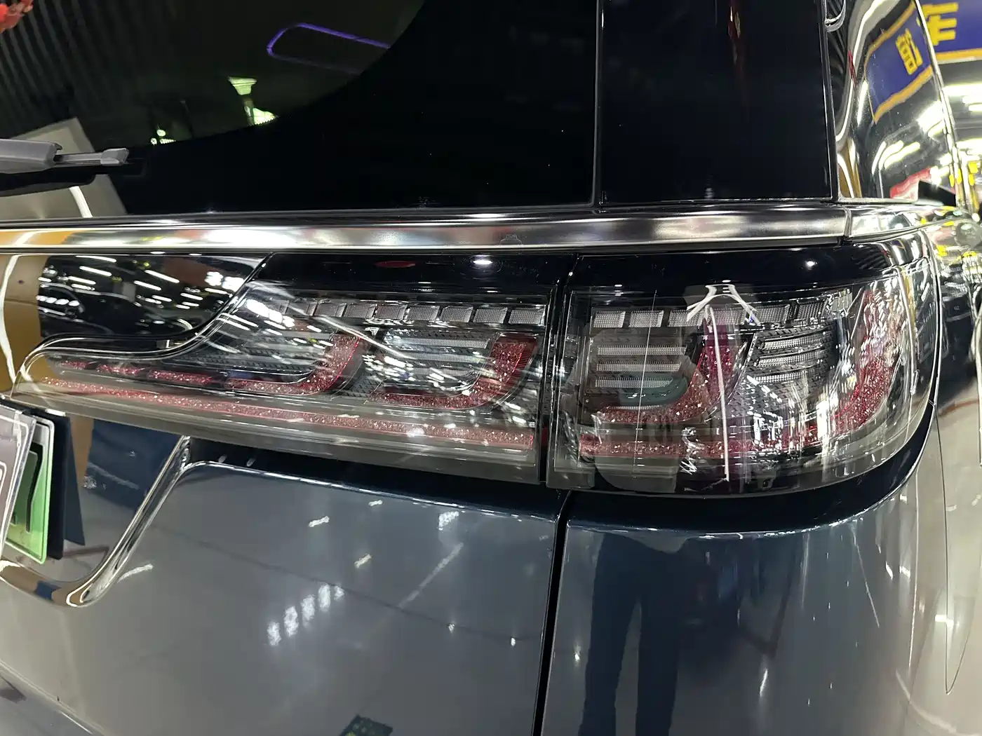 Voyah Auto Voyah Dreamer 2025 PHEV AWD Flagship Qian Kun Edition фото 5