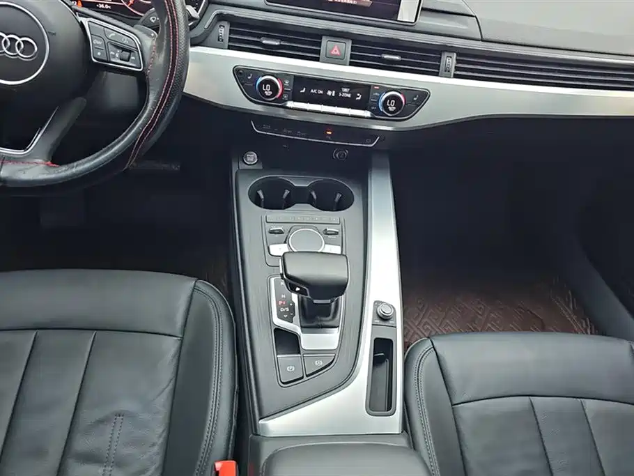 Audi A4L 2018 30th Anniversary 40 TFSI Fashion фото 16