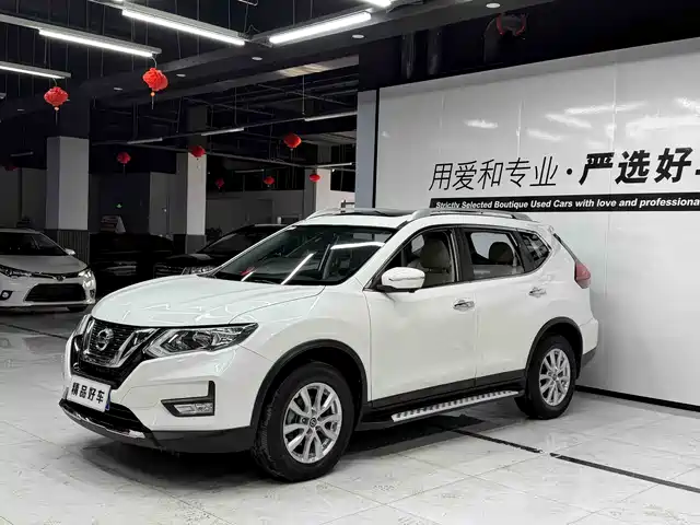 NISSAN QIJUN