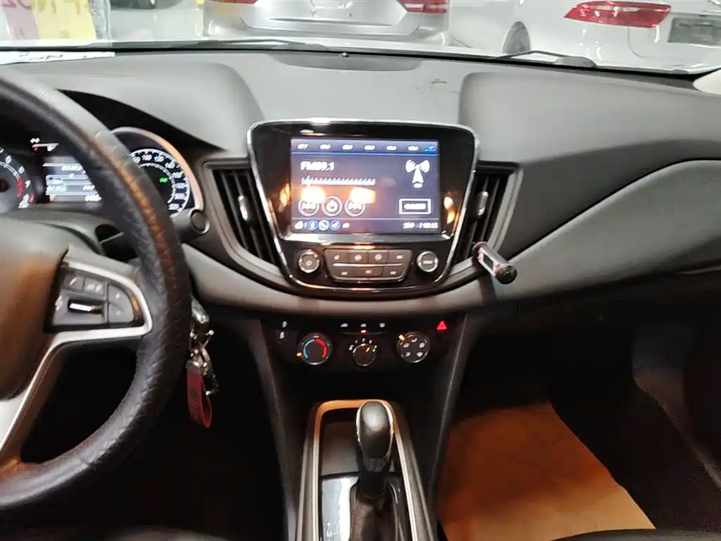 Chevrolet Monza 2020 Mild Hybrid Redline 320T Dual-Clutch Refreshing Edition фото 13
