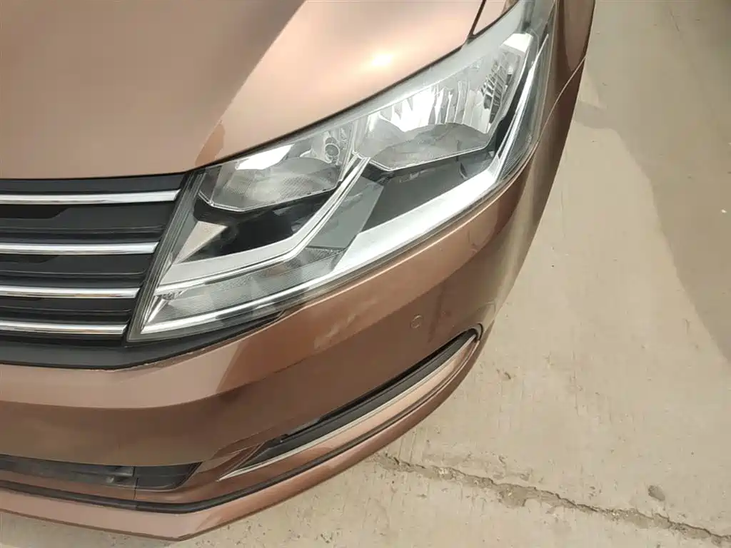 Volkswagen Lavida Tour 2017 180TSI DSG Comfort Edition фото 24