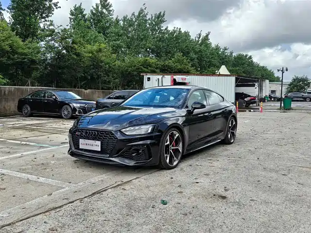 Audi RS 5 2025