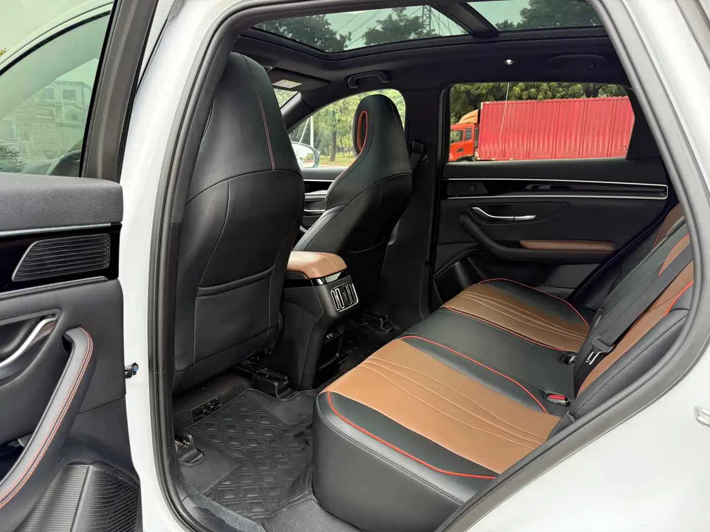 BYD Song PLUS 2020 1.5T Automatic Premium фото 6