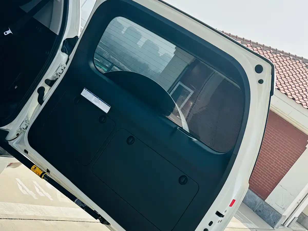 Toyota Prado 2019 3.5L Automatic TX-L Zunxiang Edition with Rear-mounted Spare Tire фото 37