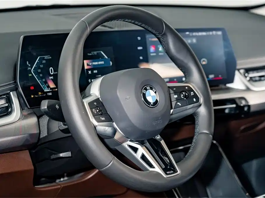 BMW X1 2023 sDrive25Li M Sport Package фото 11