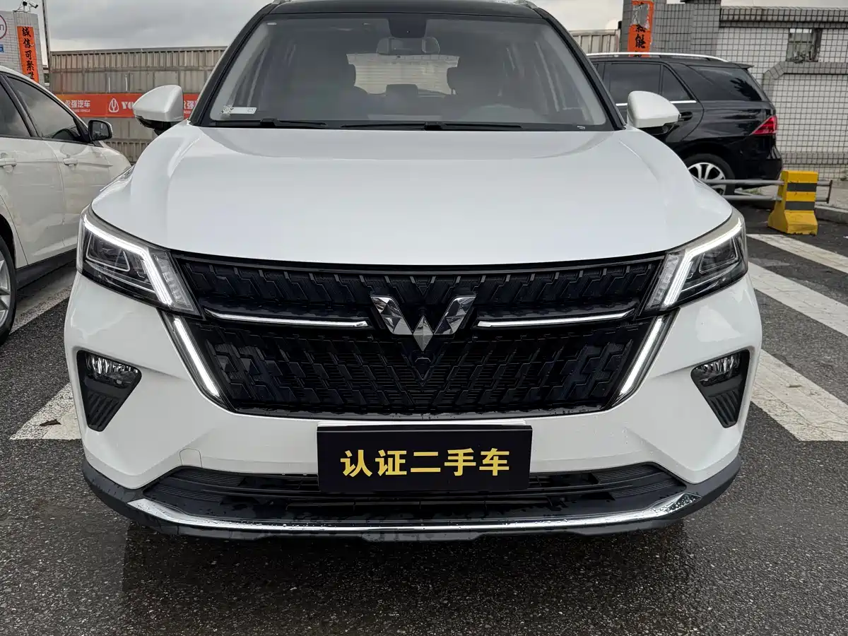 Wuling Motors Wuling Xingchen 2021 2021 1.5T CVT Starlight Edition
