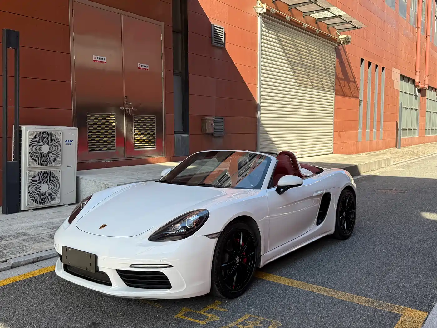 Porsche 718 2018 Boxster 2.0T фото 4