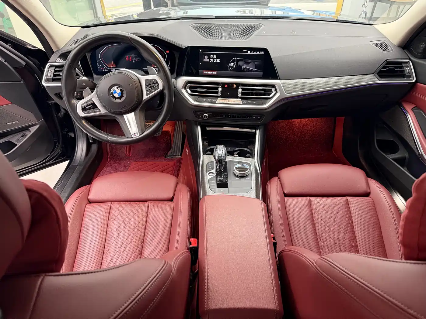 BMW 3 Series 2022 325Li M Sport Shadow Edition фото 11