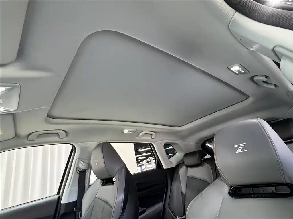 Photo 19 - Changan Oshan Z6