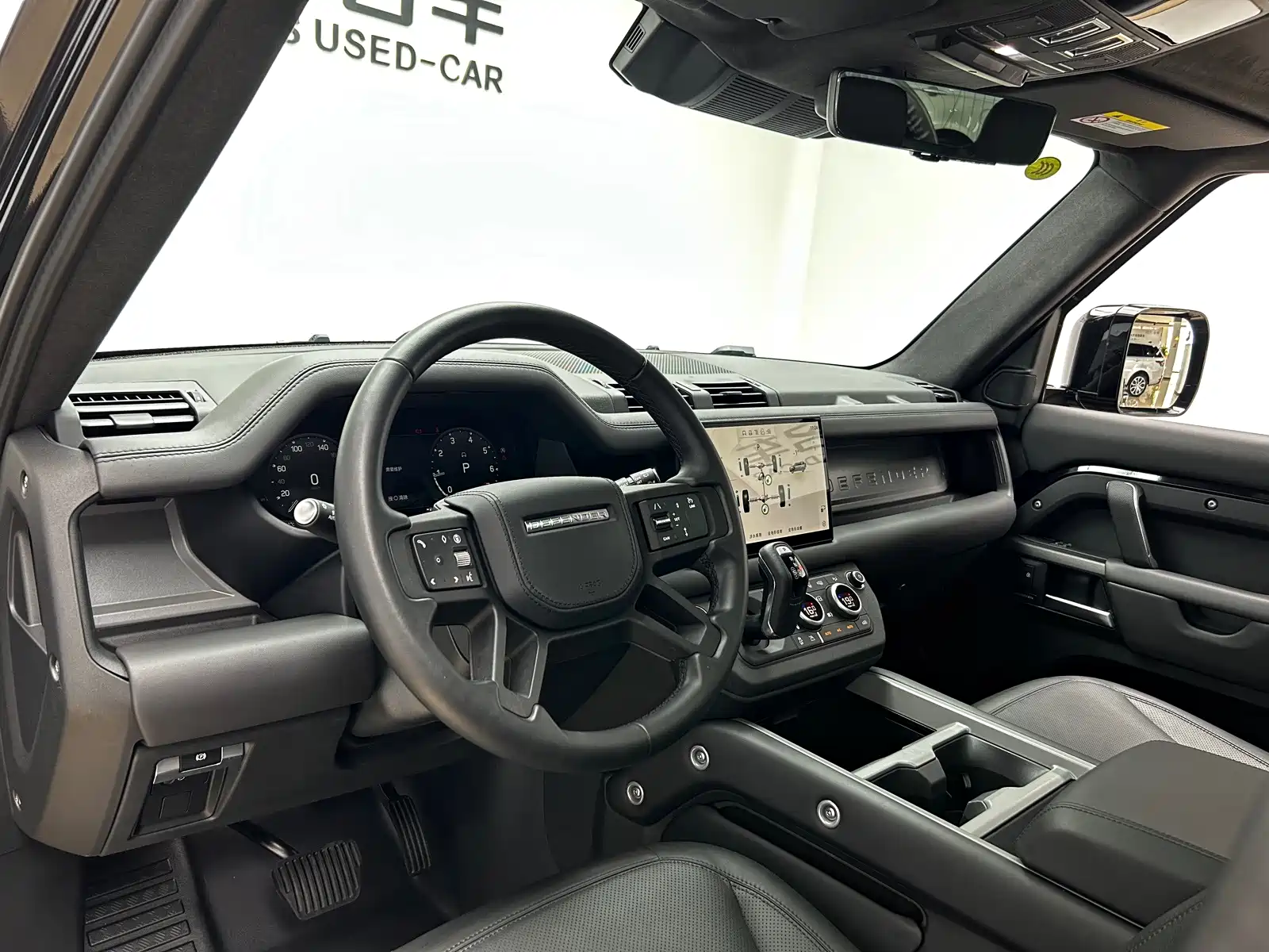 صورة 11 - Land Rover Defender