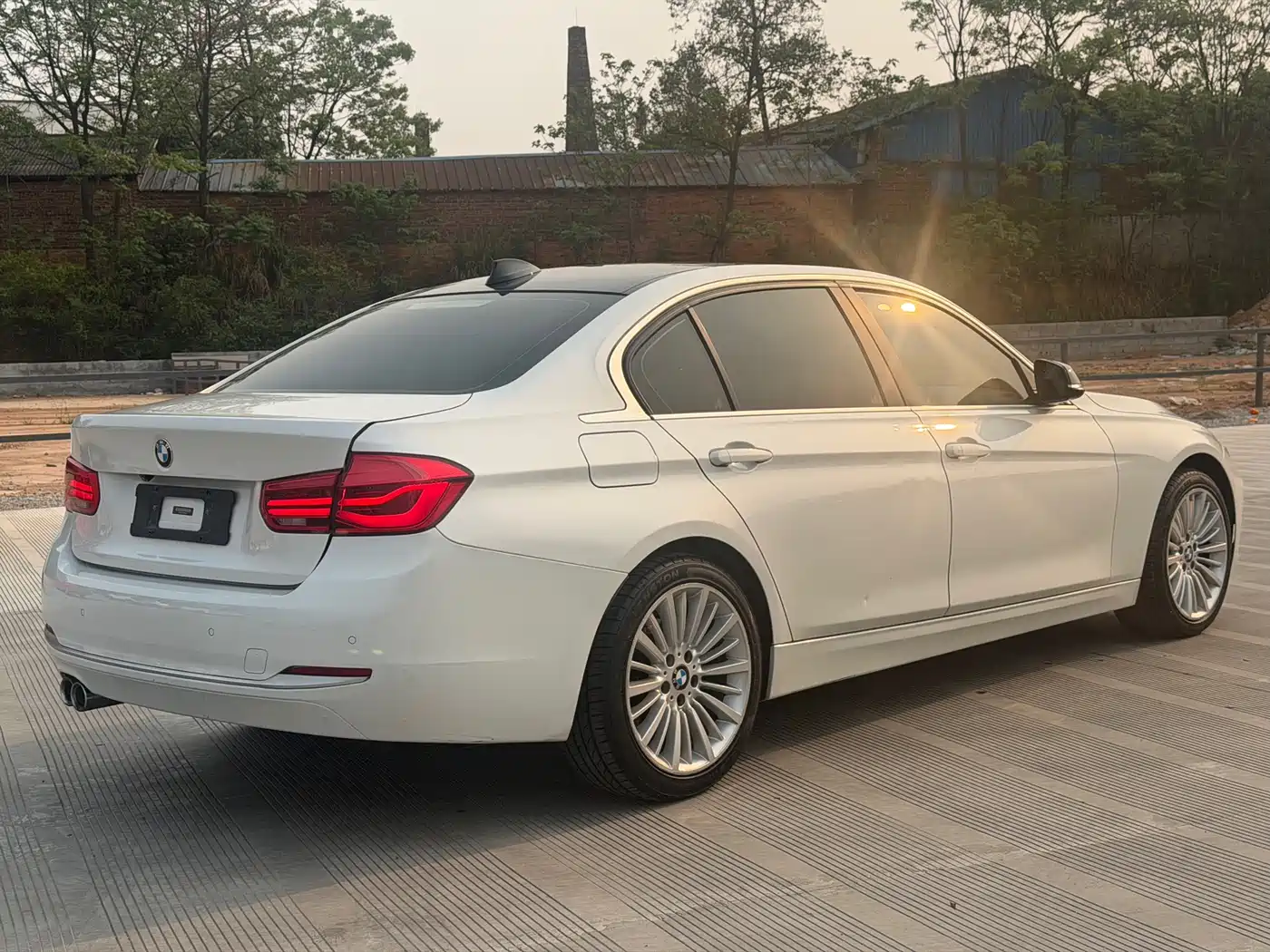 BMW 3 Series 2018 320Li Fashion Style фото 9