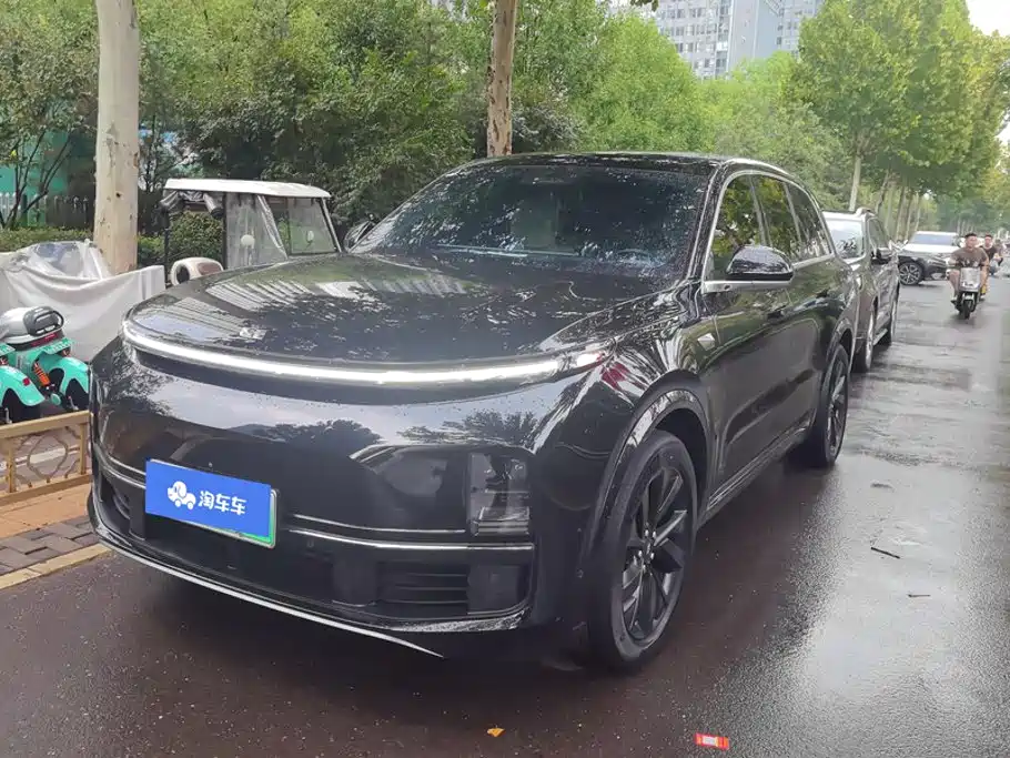 Li Auto L8 2023