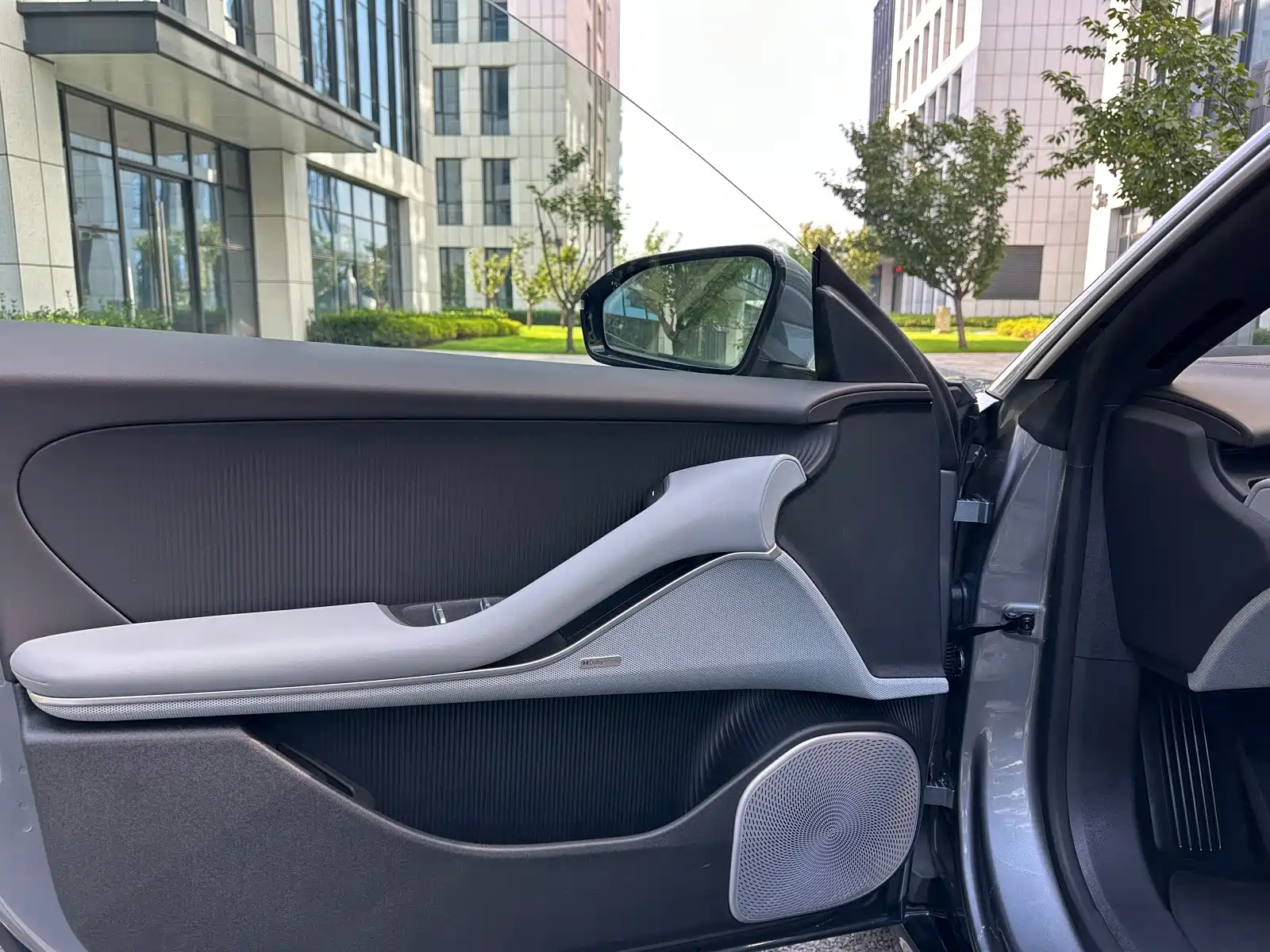 Фото 8 - NIO ET5T