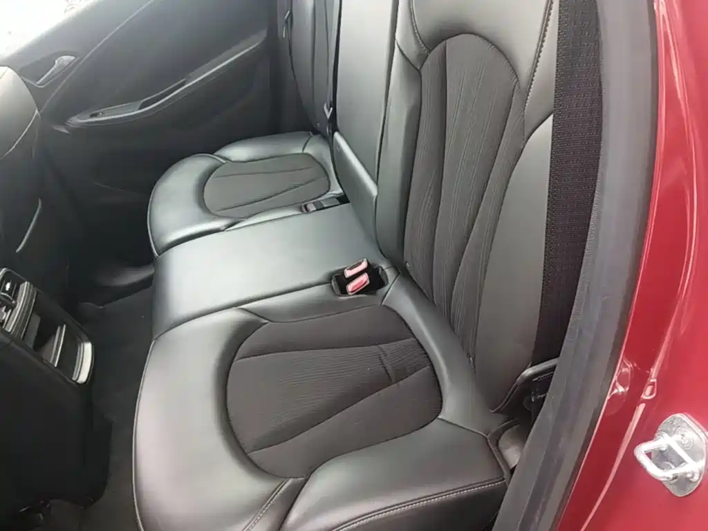 Фото 17 - Buick Envision Plus