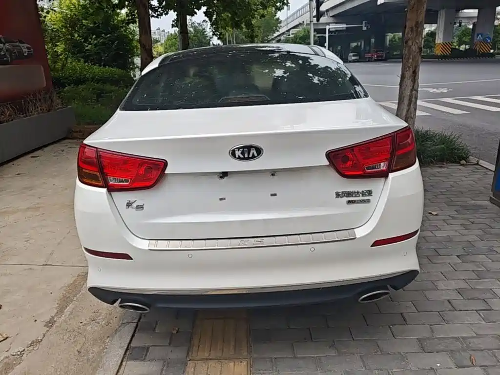 Kia K5 2014 2014 2.0L Automatic LUXURY