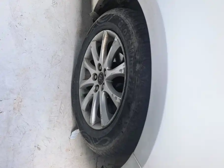 Photo 6 - Buick Excelle