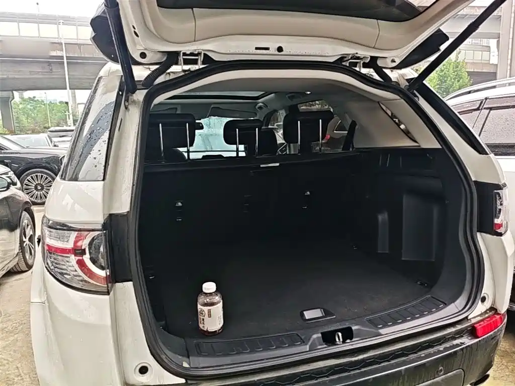 Land Rover Discovery Sport 2018 240PS PURE Edition фото 18