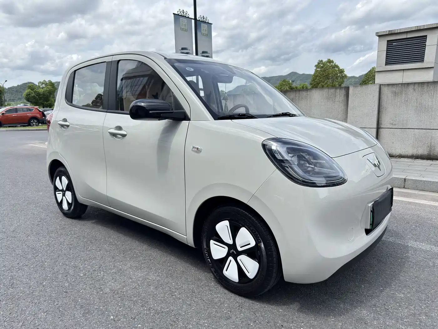 Фото 3 - Wuling Motors Hongguang MINIEV