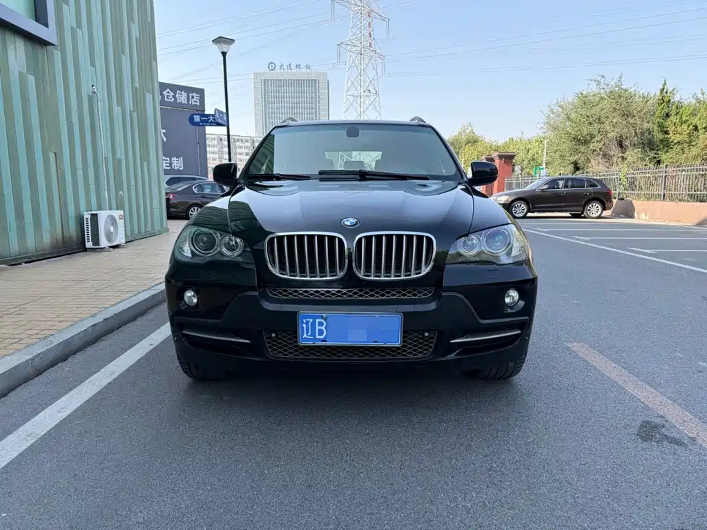 صورة 2 - BMW X5 (Import)