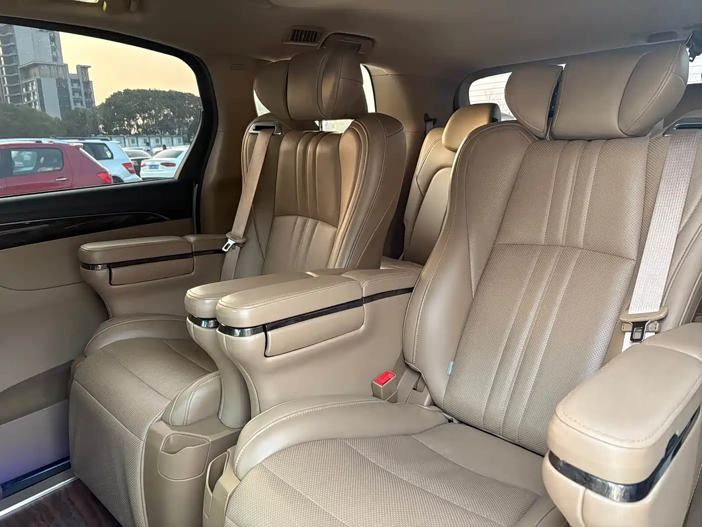 Buick GL8 2020 Model Land Business Class 652T Comfort фото 5