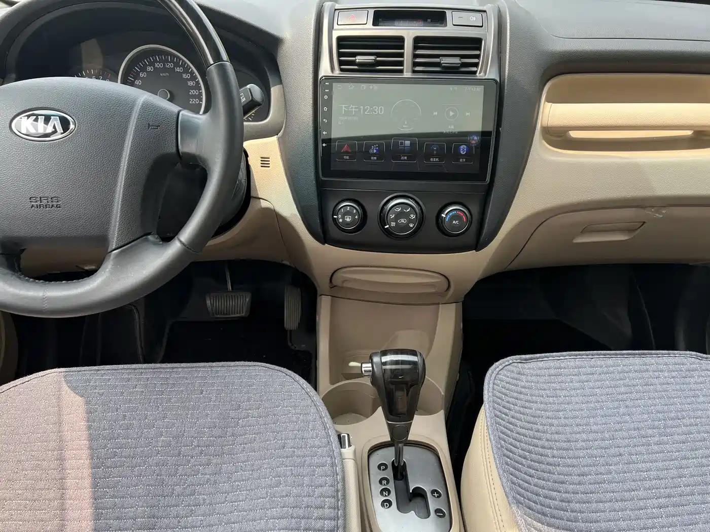 Kia Sportage 2013 2.0L Automatic 2WD GL фото 9