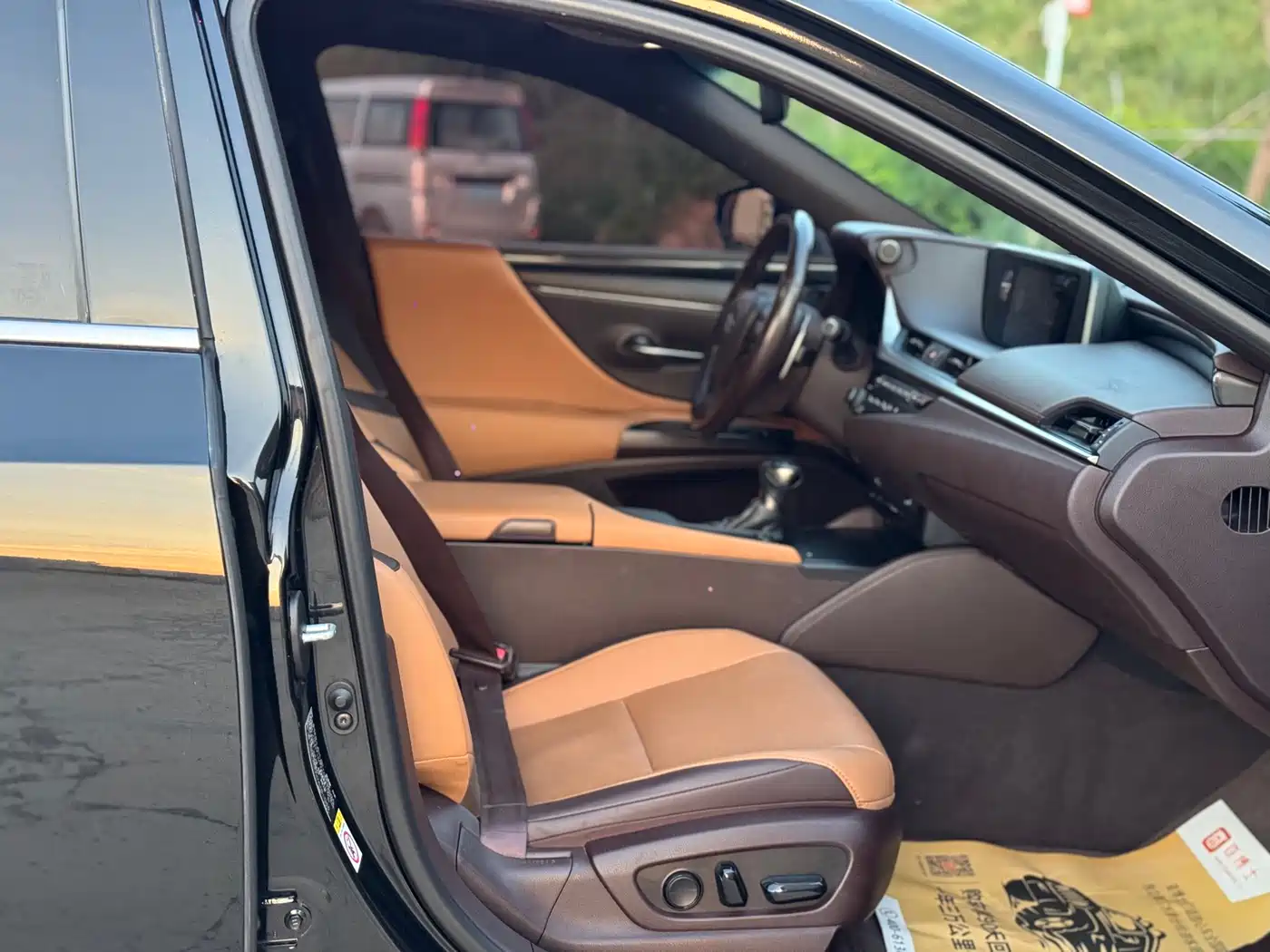 Lexus ES 2018 200 Excellence Edition China V фото 10