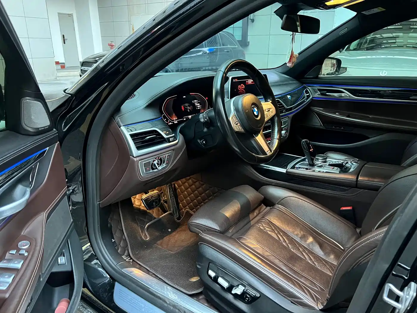 BMW 7 Series 2019 Facelift 730Li M Sport Package фото 8