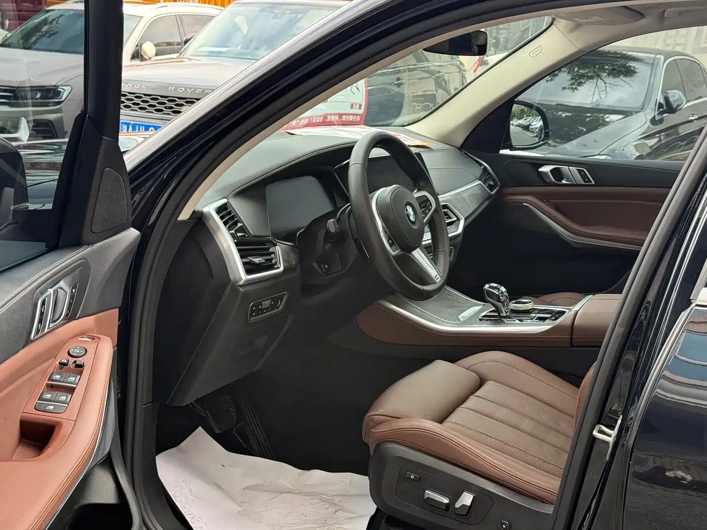 BMW X5 (Import) 2020 xDrive30i M Sport Package фото 5