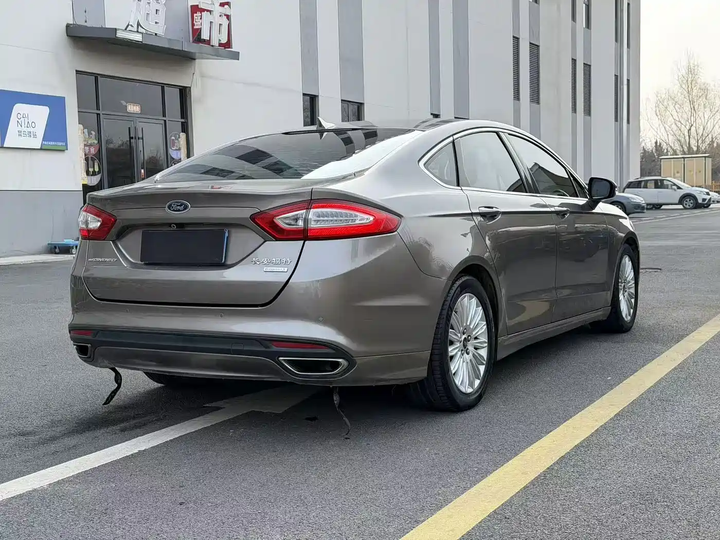 FORD MONDEO