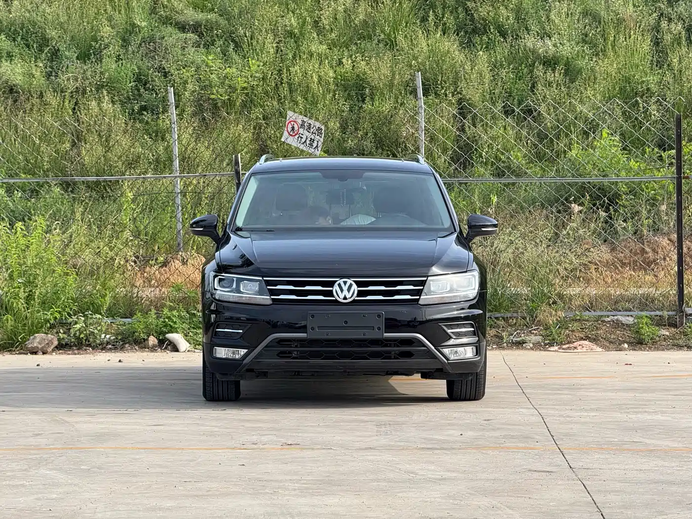 Volkswagen Tiguan L 2018 330TSI Automatic 2WD Luxury Edition фото 2