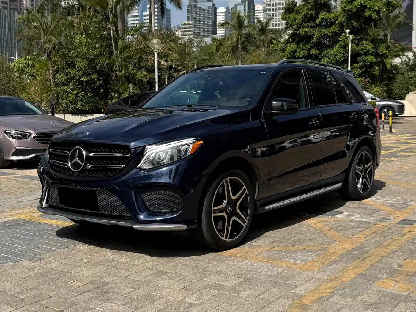Mercedes-Benz GLE AMG 2017 AMG GLE 43 4MATIC фото 3