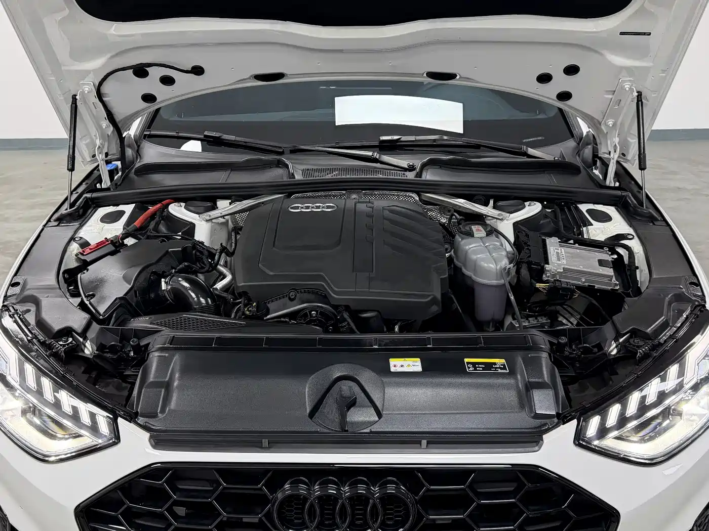Audi A4L 2024 40 TFSI Luxury Dynamic фото 16