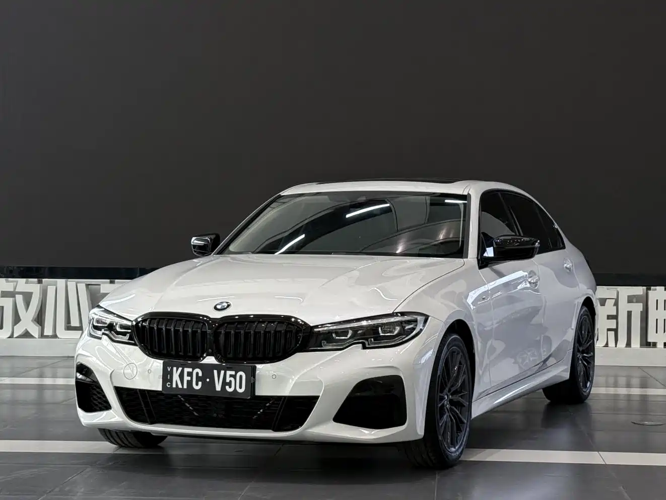 BMW 3 Series 2020 325Li M Sport Black Night Package