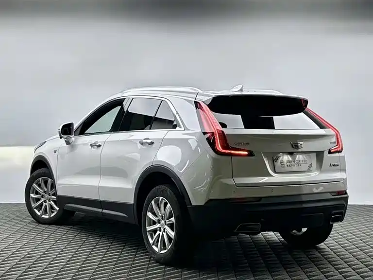 2026 Cadillac XT4