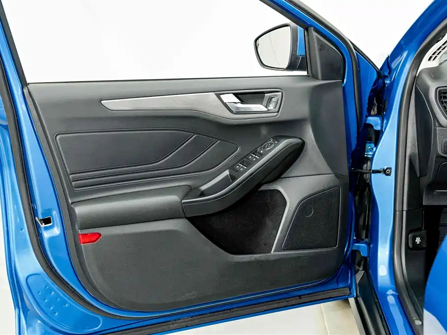 Photo 16 - Ford Focus