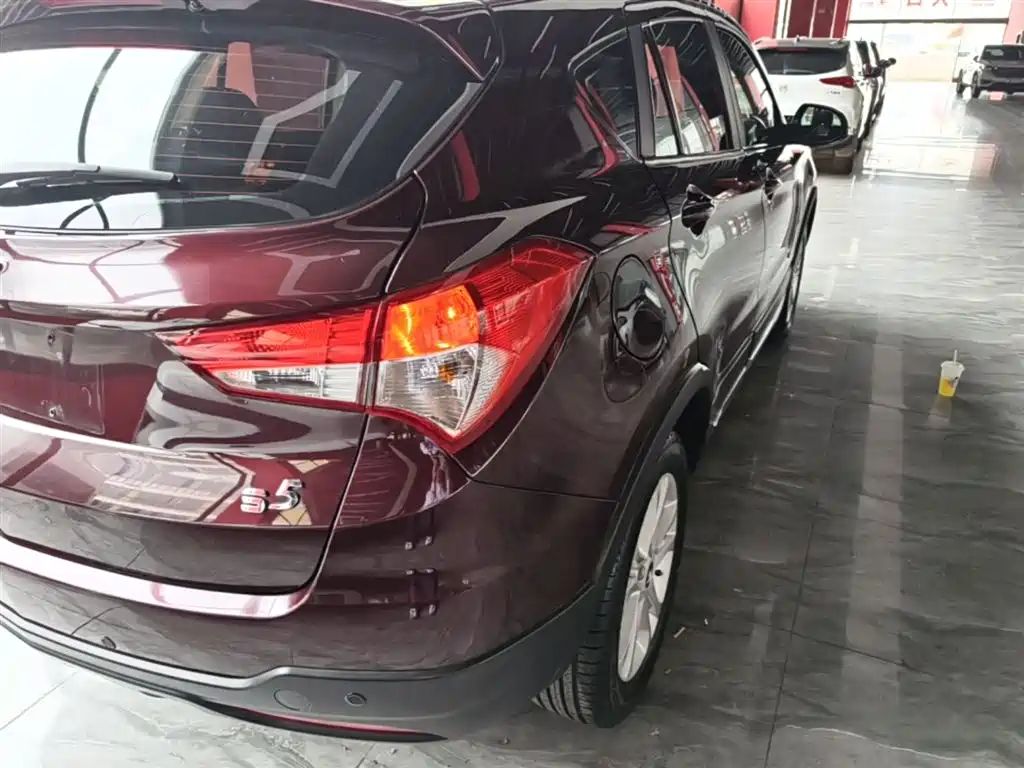 Haima S5 2015 2015 1.5T CVT Luxury Sport Edition