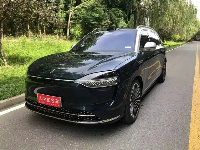 AITO Wenjie AITO M9 2025