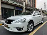 Photo 1 - Nissan Teana