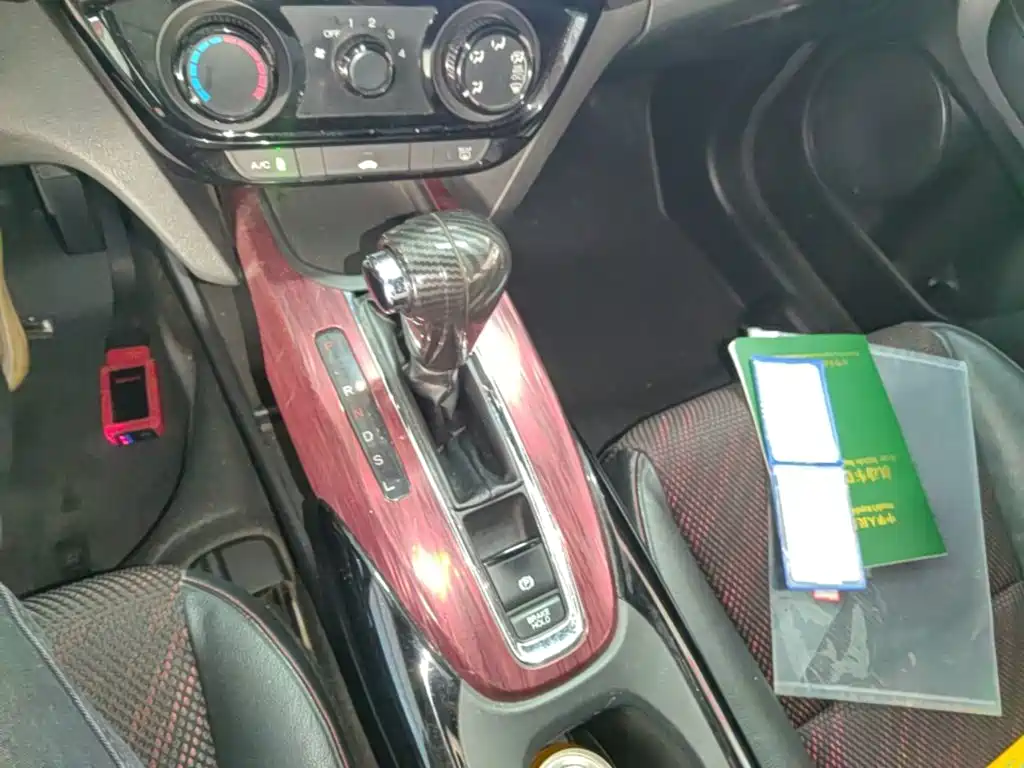 Фото 14 - Honda XR-V