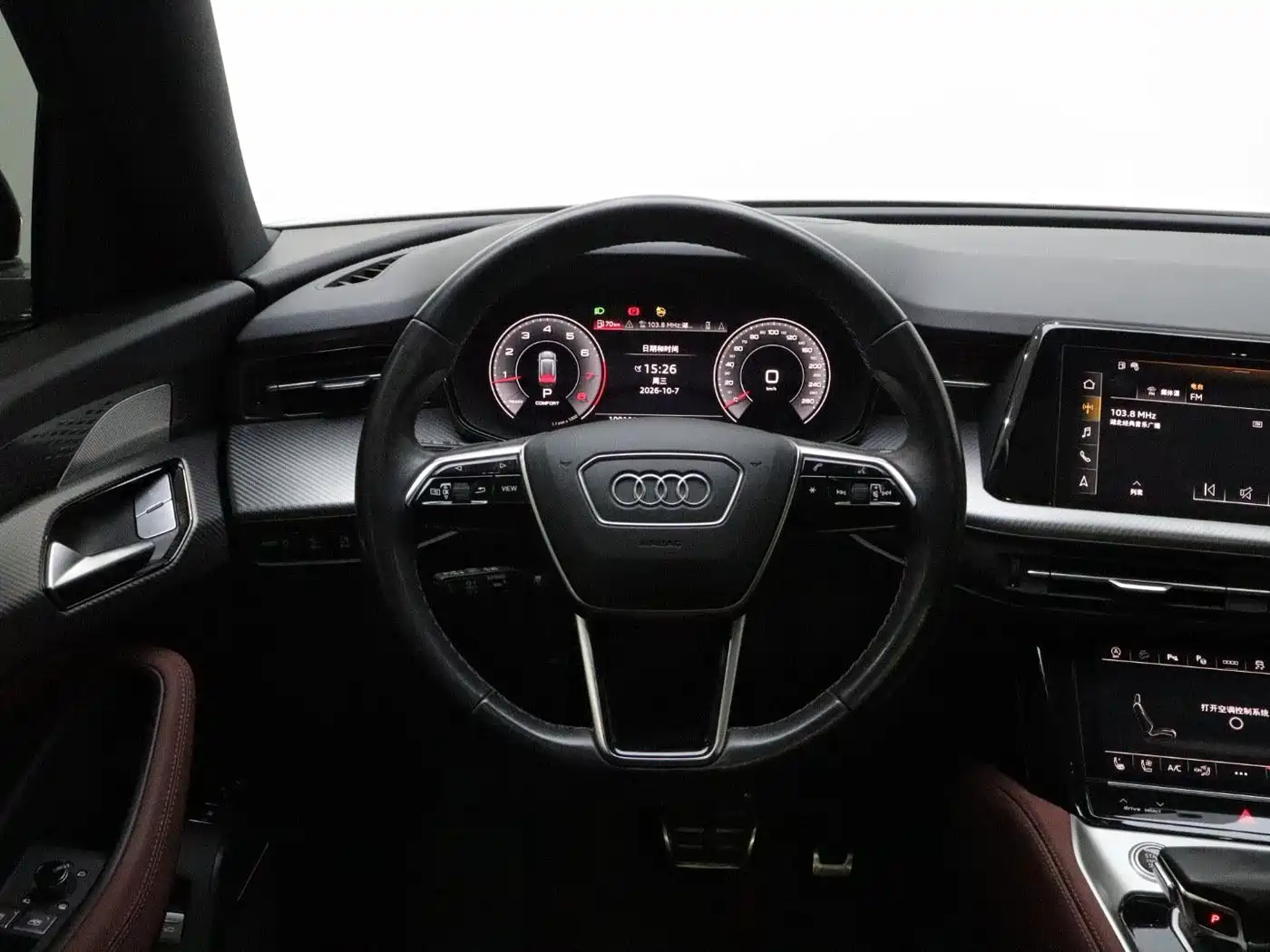 Audi Q6 2024 2024 45 TFSI quattro Shadow Warrior Edition 7-seater