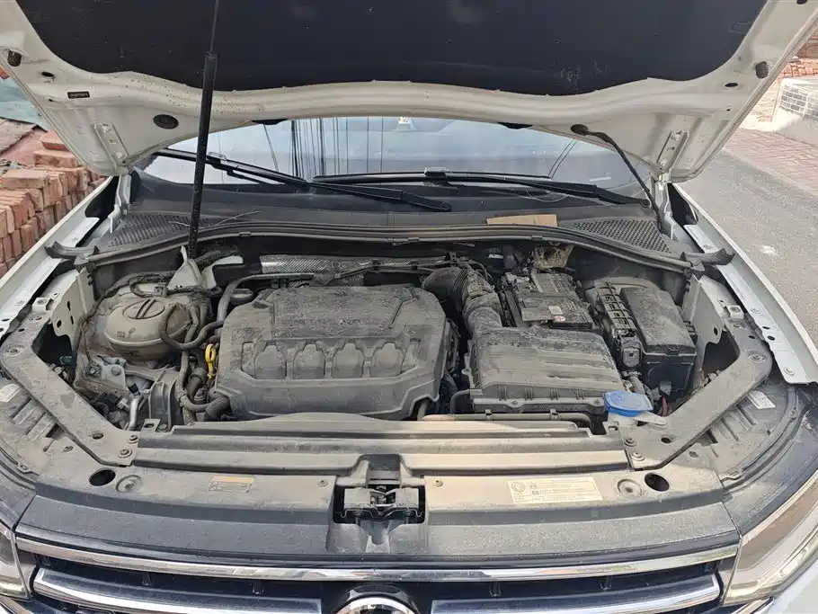 Volkswagen Tiguan L 2023 Facelift 330TSI Auto FWD R-Line Premium фото 9
