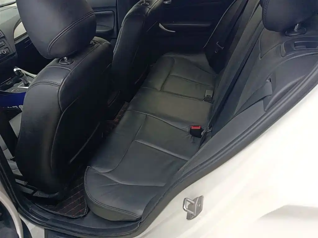BMW 1 Series (Import) 2013 Facelift 116i Leading Model фото 17