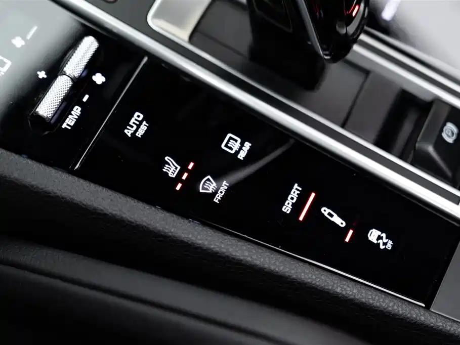 Porsche Cayenne 2018 Cayenne 3.0T фото 21