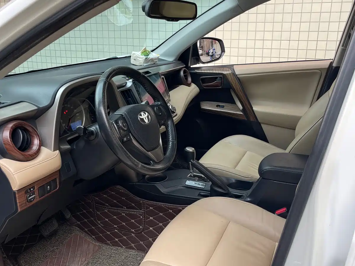 Toyota RAV4 Rongfang 2013 2.5L Auto 4WD Elite фото 7