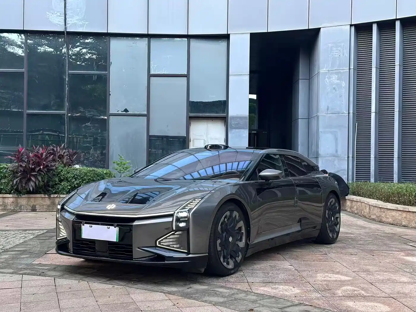 2023 HiPhi Z
