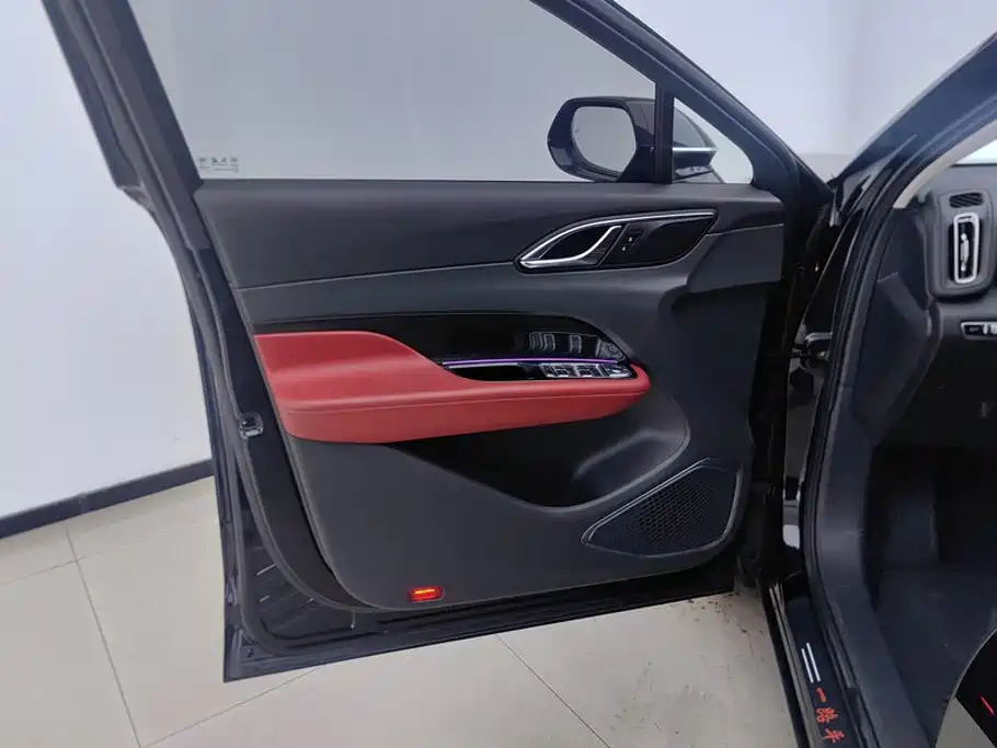Hongqi HS3 2024 2023 1.5T 2WD Virtue Edition